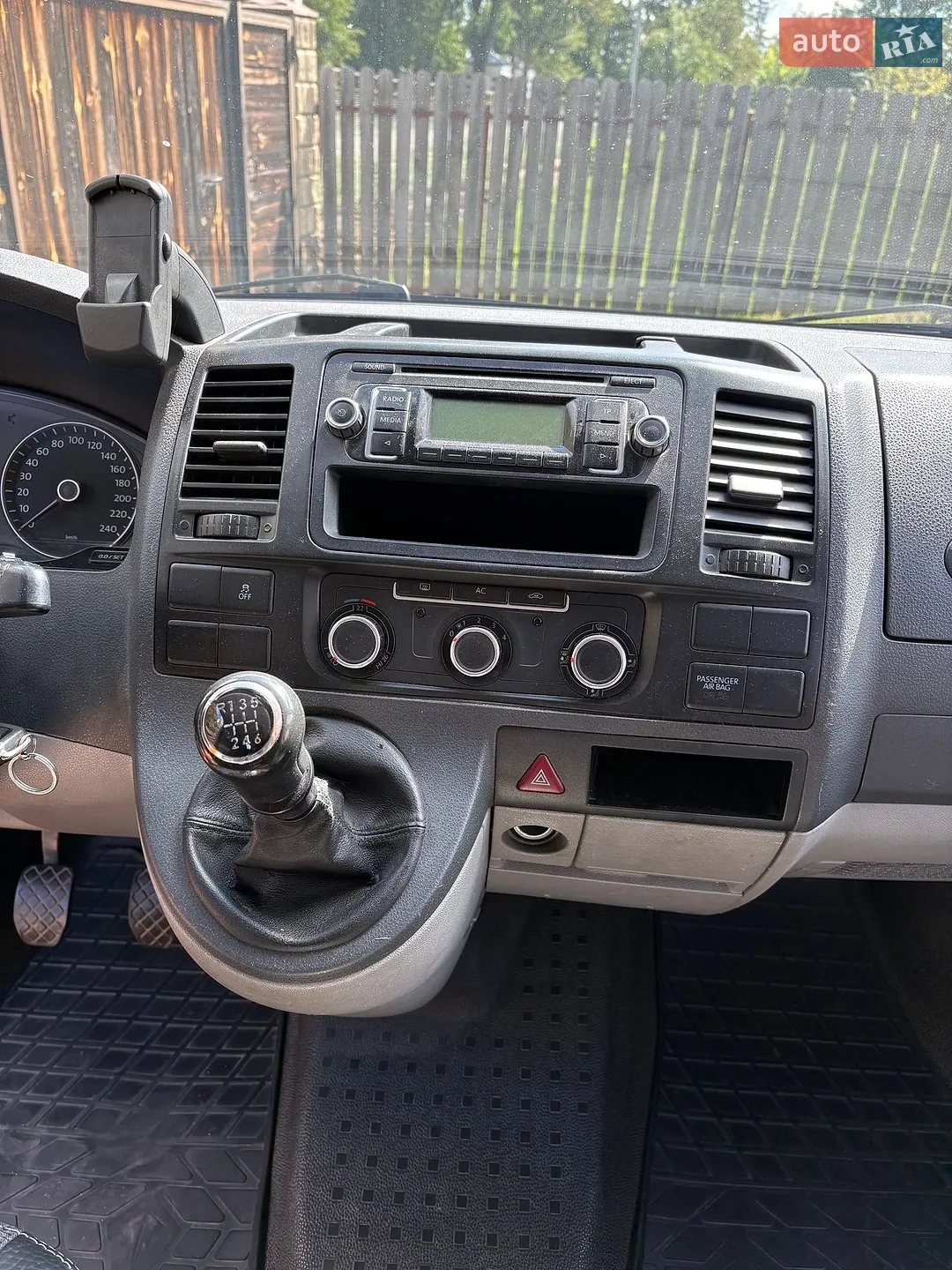 2010 Volkswagen Transporter - мініатюра 12