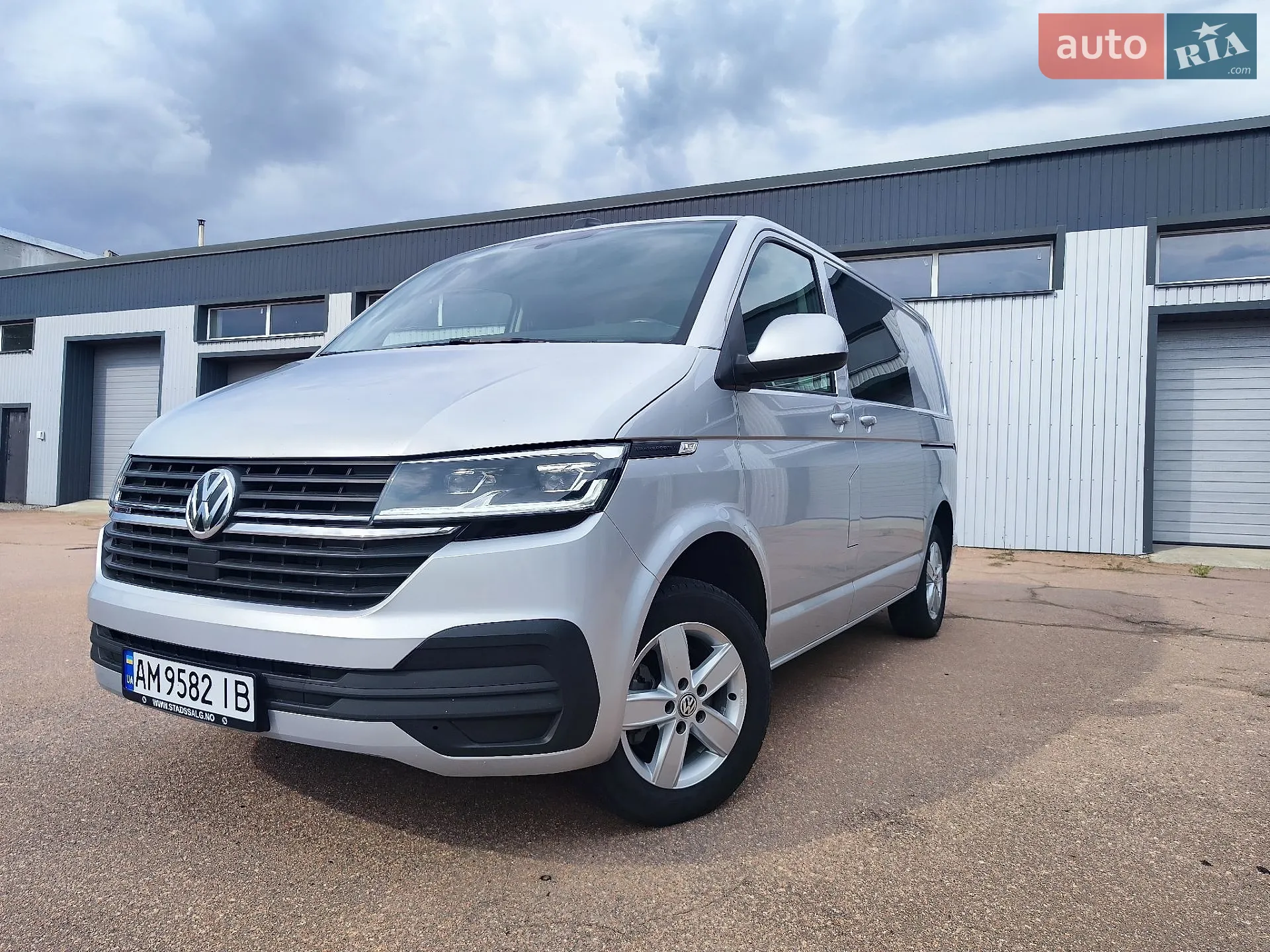 2021 Volkswagen Transporter - мініатюра 16