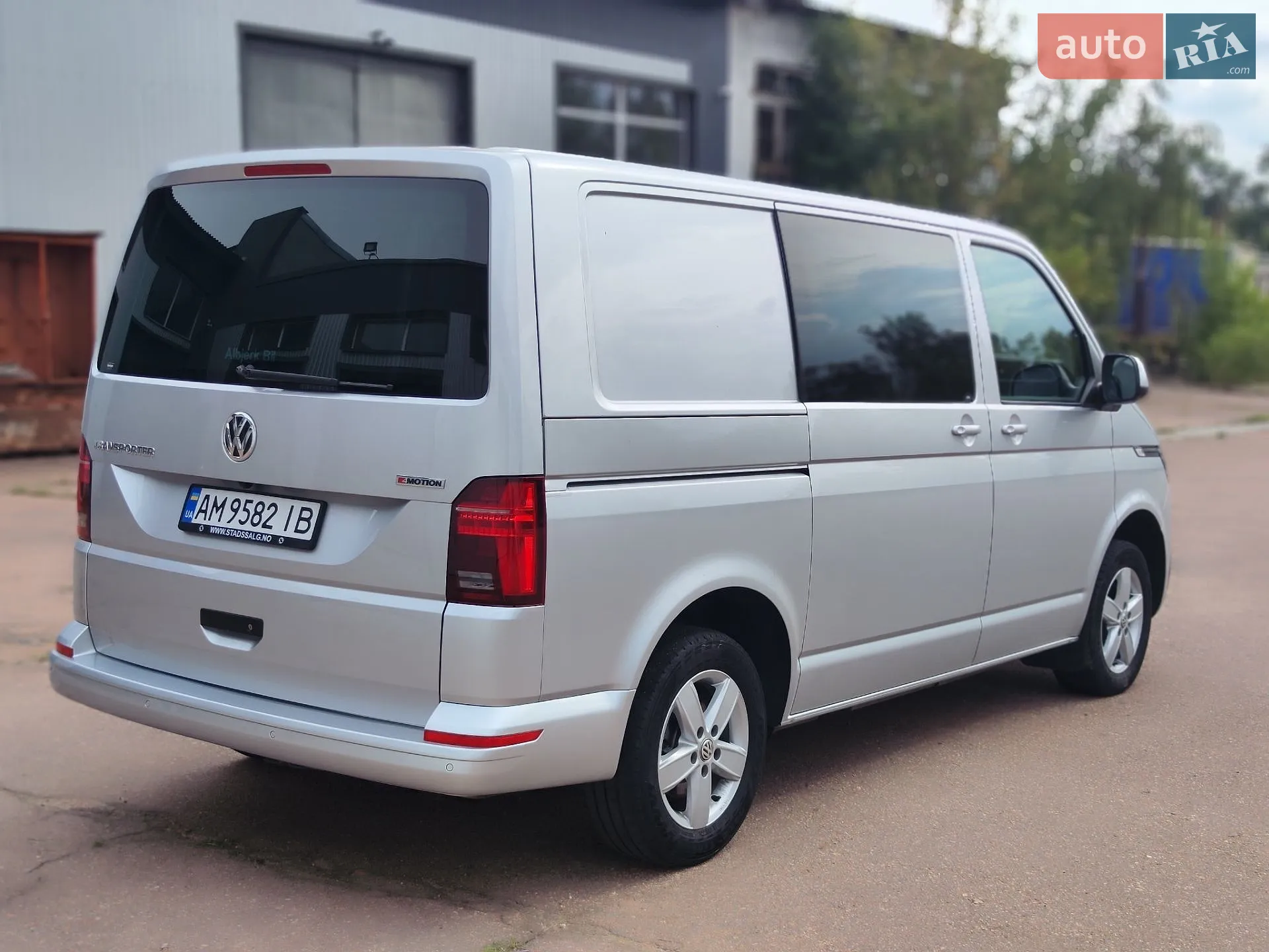2021 Volkswagen Transporter - мініатюра 12
