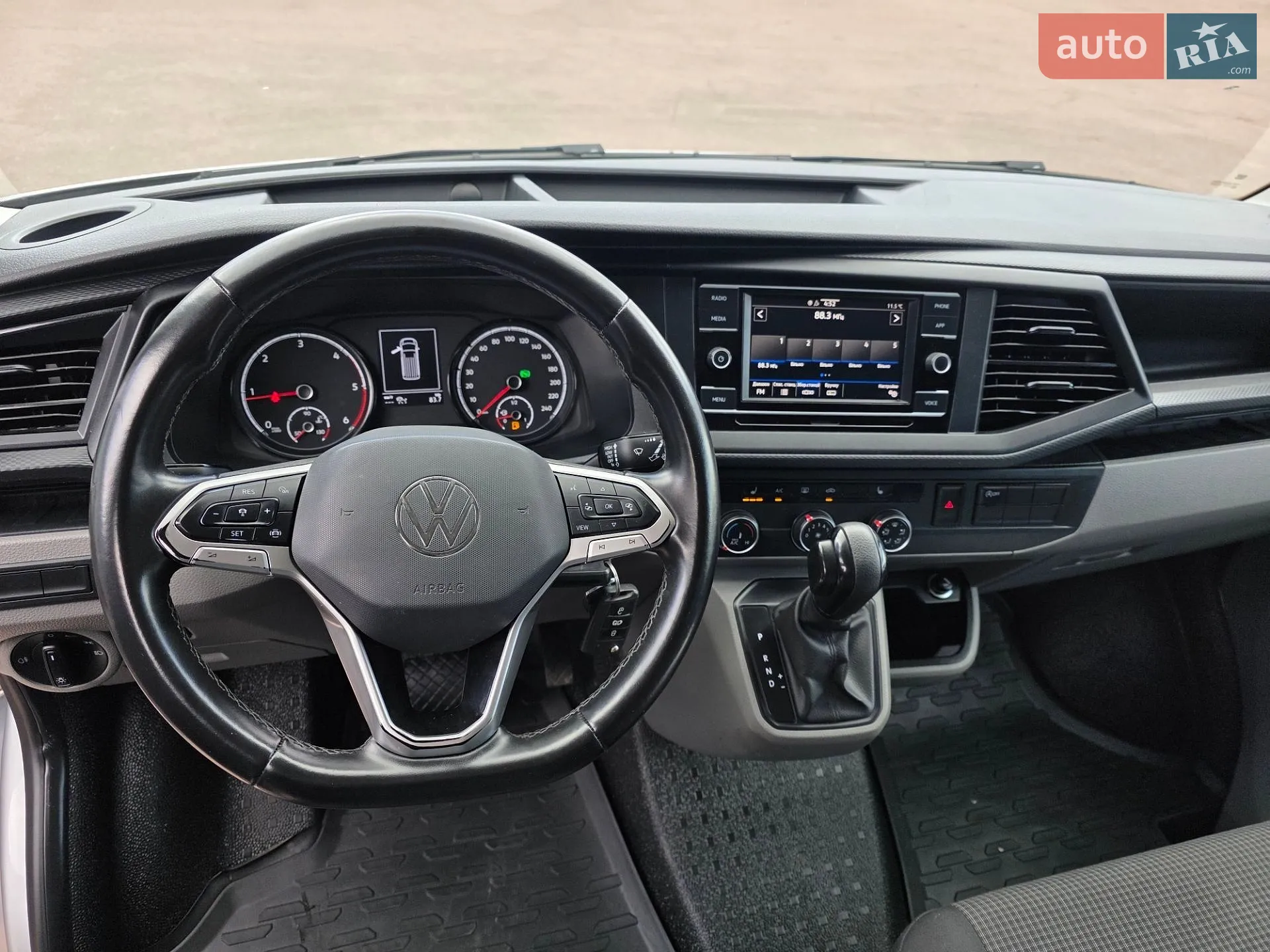 2021 Volkswagen Transporter - мініатюра 40