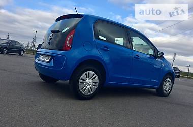 Хэтчбек Volkswagen Up 2015 в Херсоне