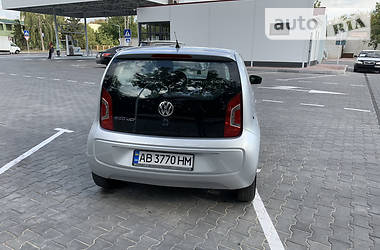 Хэтчбек Volkswagen Up 2014 в Виннице