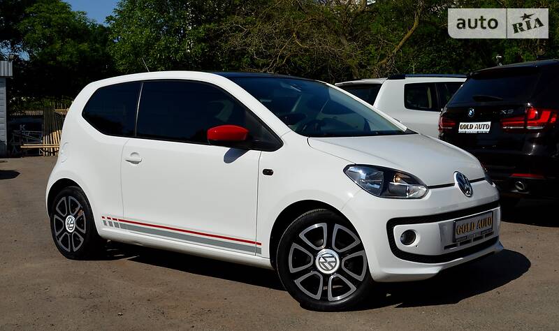 Седан Volkswagen Up 2013 в Одессе