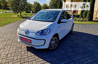 Хэтчбек Volkswagen Up 2014 в Луцке