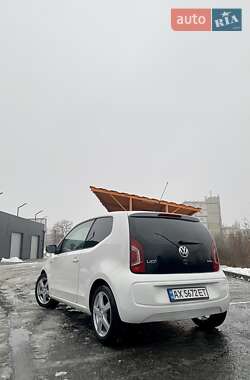 Хэтчбек Volkswagen Up 2012 в Харькове