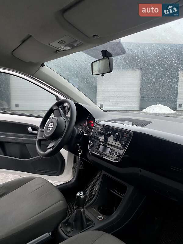 Хэтчбек Volkswagen Up 2012 в Харькове
