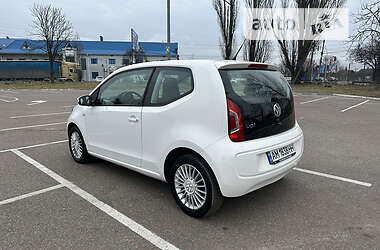 Хэтчбек Volkswagen Up 2012 в Житомире