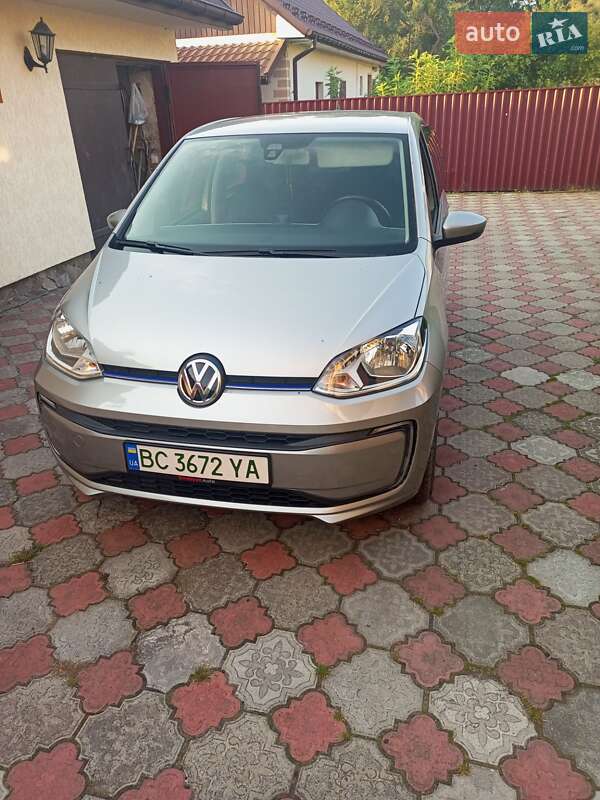 Хэтчбек Volkswagen Up 2018 в Шептицькому