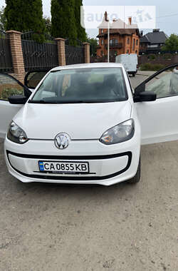 Хетчбек Volkswagen Up 2014 в Смілі