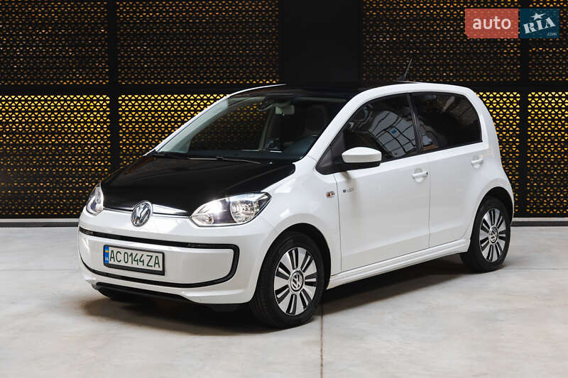 Volkswagen Up 2013
