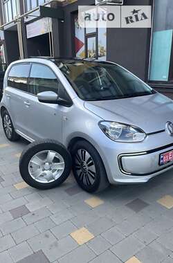 Хэтчбек Volkswagen Up 2014 в Тернополе