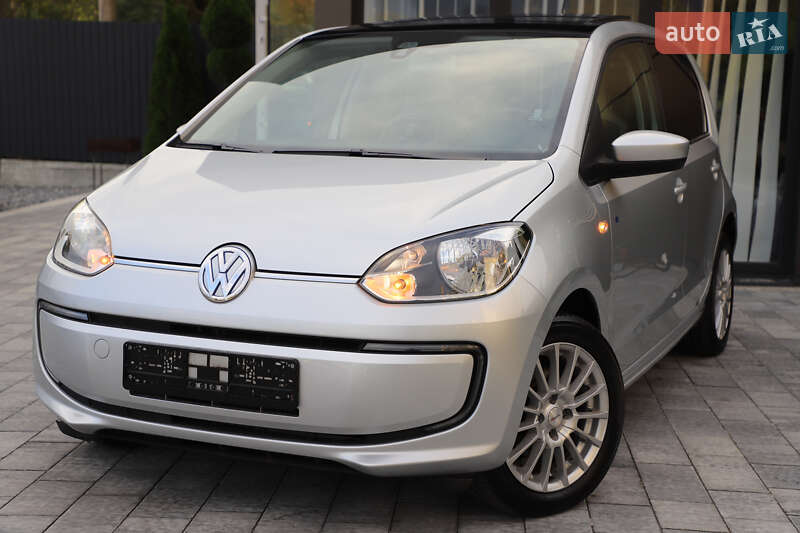 Хэтчбек Volkswagen Up 2014 в Дрогобыче