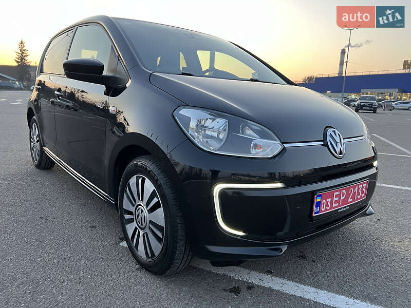 Хэтчбек Volkswagen Up 2014 в Житомире