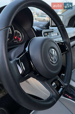 Хэтчбек Volkswagen Up 2014 в Житомире