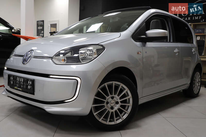 Хэтчбек Volkswagen Up 2014 в Дрогобыче
