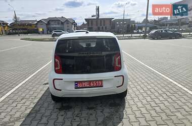 Хэтчбек Volkswagen Up 2015 в 