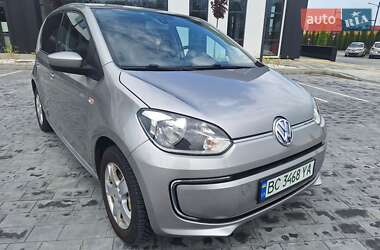Хетчбек Volkswagen Up 2014 в Городку