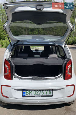 Хетчбек Volkswagen Up 2014 в 