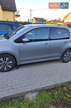 Хетчбек Volkswagen Up 2020 в 