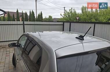 Хэтчбек Volkswagen Up 2014 в 