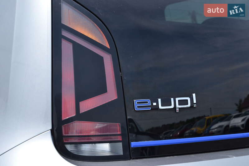 Хэтчбек Volkswagen Up 2017 в Луцке фото 18 Хэтчбек Volkswagen Up 2017 в Луцке