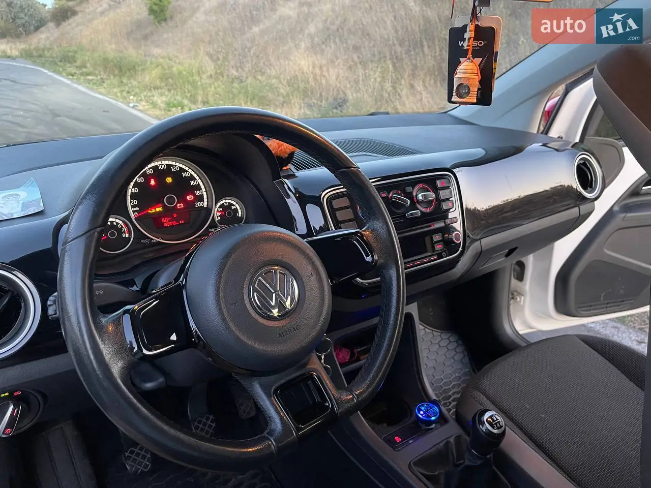 2020 Volkswagen up! - мініатюра 19