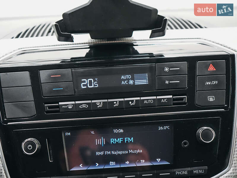 Хэтчбек Volkswagen Up 2020 в Львове