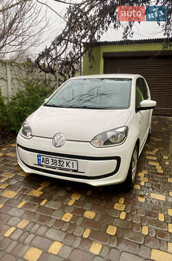 Хетчбек Volkswagen Up 2013 в Вінниці