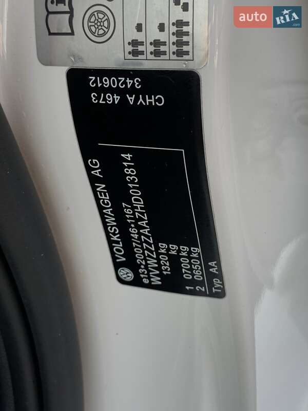 Хетчбек Volkswagen Up 2016 в Бердичеві