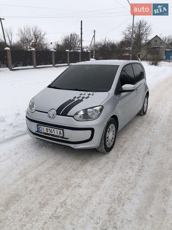 Volkswagen Up 2014