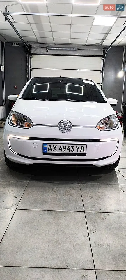2020 Volkswagen up! - мініатюра 14