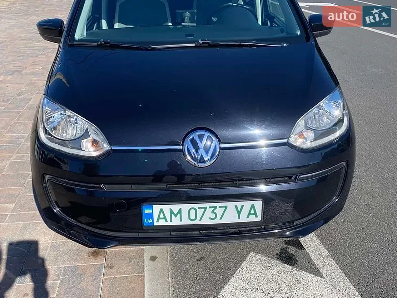 Volkswagen Up 2013