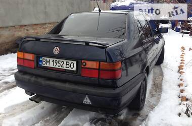 Седан Volkswagen Vento 1992 в Сумах