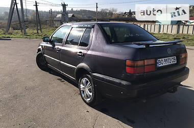 Седан Volkswagen Vento 1994 в Збараже