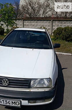 Седан Volkswagen Vento 1993 в Киеве