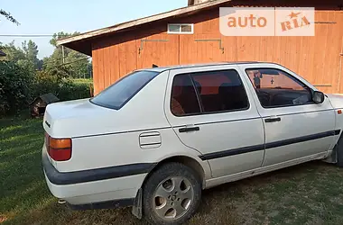 Volkswagen Vento 1993