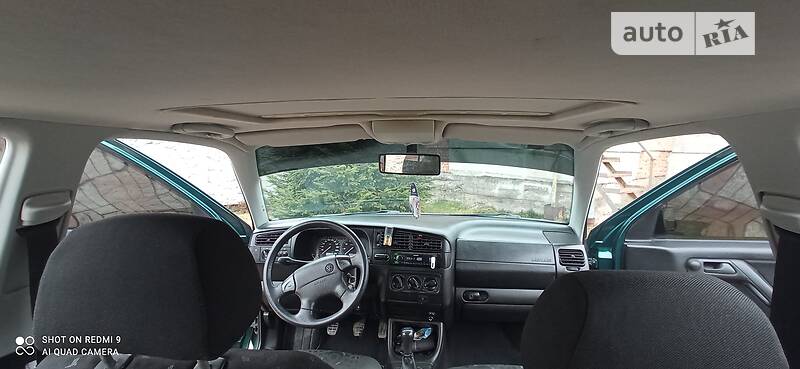Седан Volkswagen Vento 1995 в Львове