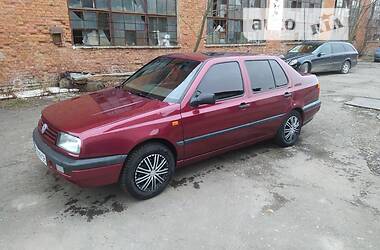 Седан Volkswagen Vento 1992 в Коломые