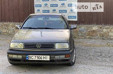 Седан Volkswagen Vento 1994 в Львове