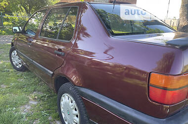 Седан Volkswagen Vento 1992 в Стрию