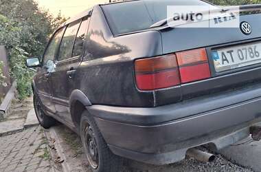 Седан Volkswagen Vento 1992 в 