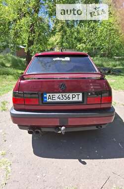 Седан Volkswagen Vento 1995 в Кривом Роге
