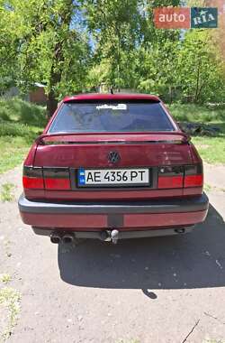 Седан Volkswagen Vento 1995 в 