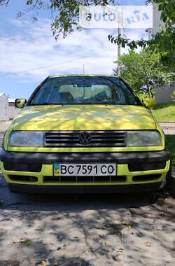 Седан Volkswagen Vento 1997 в Львові