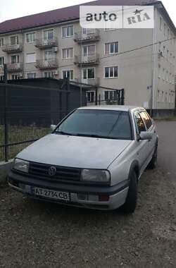 Седан Volkswagen Vento 1993 в Калуше