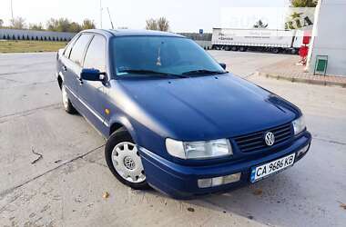 Седан Volkswagen Vento 1995 в Монастирищеві