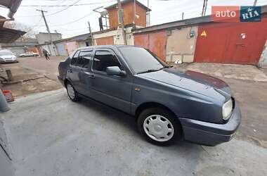 Седан Volkswagen Vento 1996 в Одесі