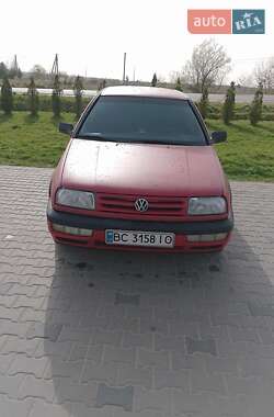 Седан Volkswagen Vento 1994 в Яворові