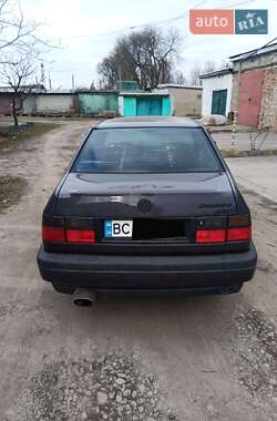 Седан Volkswagen Vento 1996 в Городку