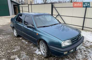 Седан Volkswagen Vento 1994 в Сторожинці